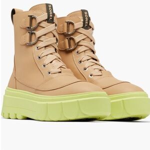 NWT Sorel Women's Caribou X Waterproof Leather Lace-Up 7.5